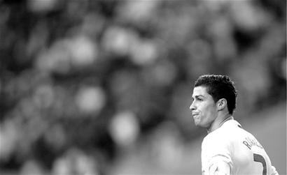 科斯米：小法的赛后言论并非傲慢，但科莫明显和国米存在差距（科斯米：小法赛后言论并非傲慢，但科莫与国米实力差距明显）