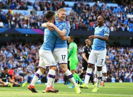 篮球篮网进攻端再现高光时刻（篮网进攻火力再度爆发）