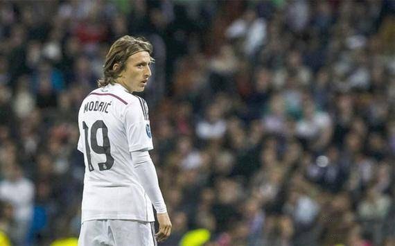 西班牙历史上12次面对土耳其7胜4平1负，唯一失利是在71年前（西班牙对土耳其12战7胜4平1负，唯一败仗已是71年前）