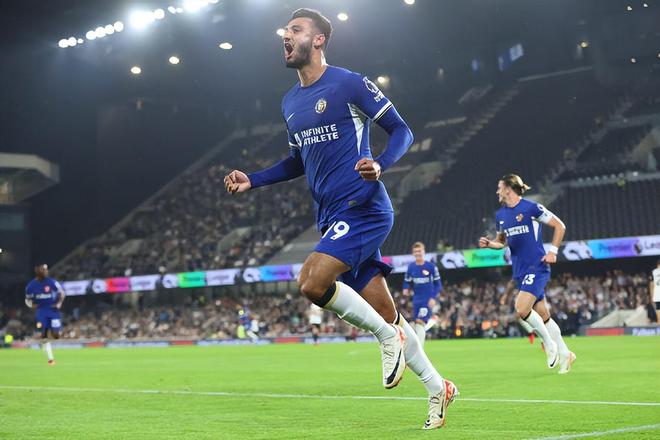 速度滑冰世界杯男子500米 薛智文以34秒64斩获第12名（速度滑冰世界杯男子500米：薛智文34秒64排名第12）